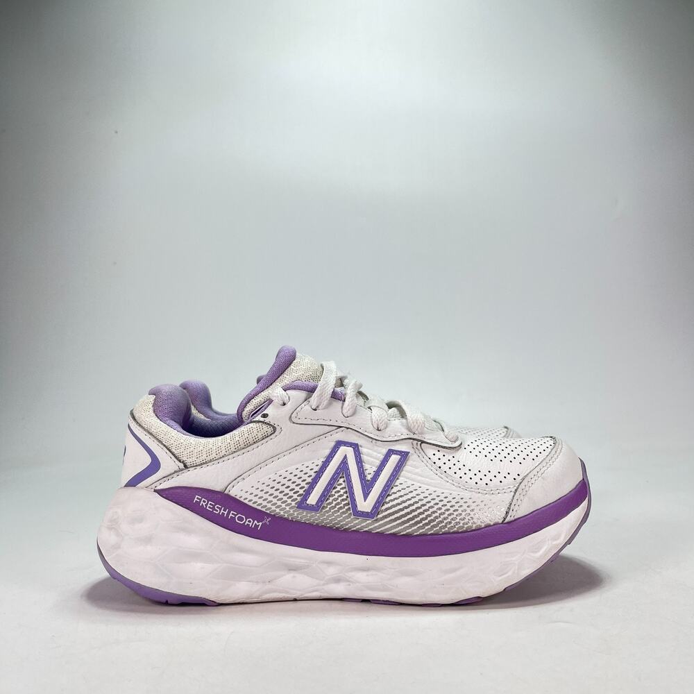 New Balance Fresh Foam X 840F White Purple Walking Shoes WW840FW1 Women's Sz 6.5